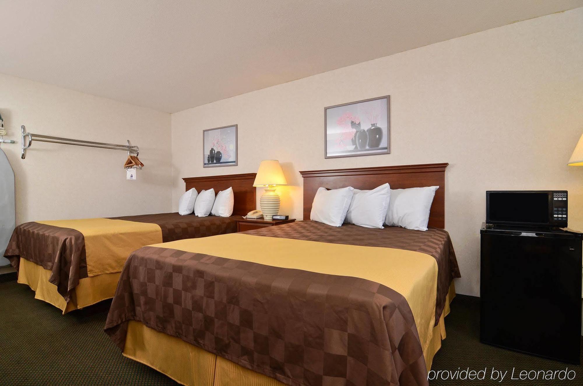 Ramada By Wyndham Effingham Hotel Værelse billede